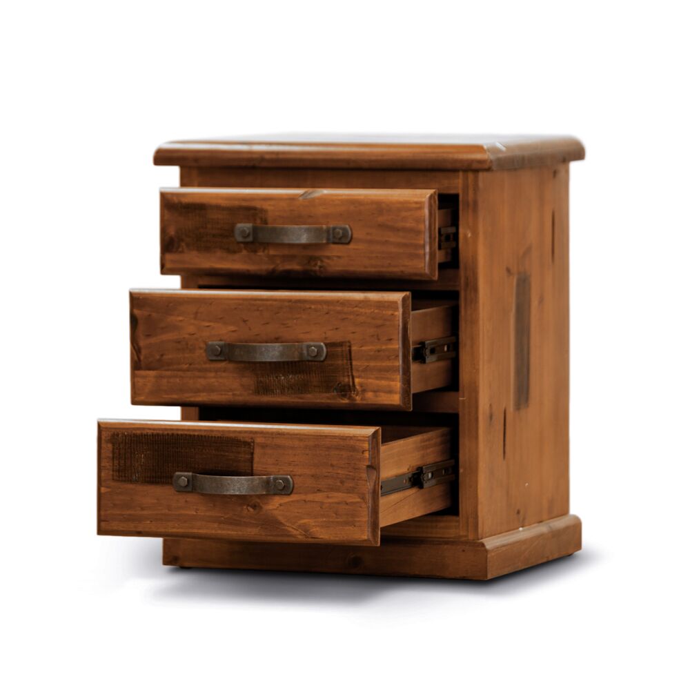 VJM-002-Jamiaca-Bedside-LOWRES-03