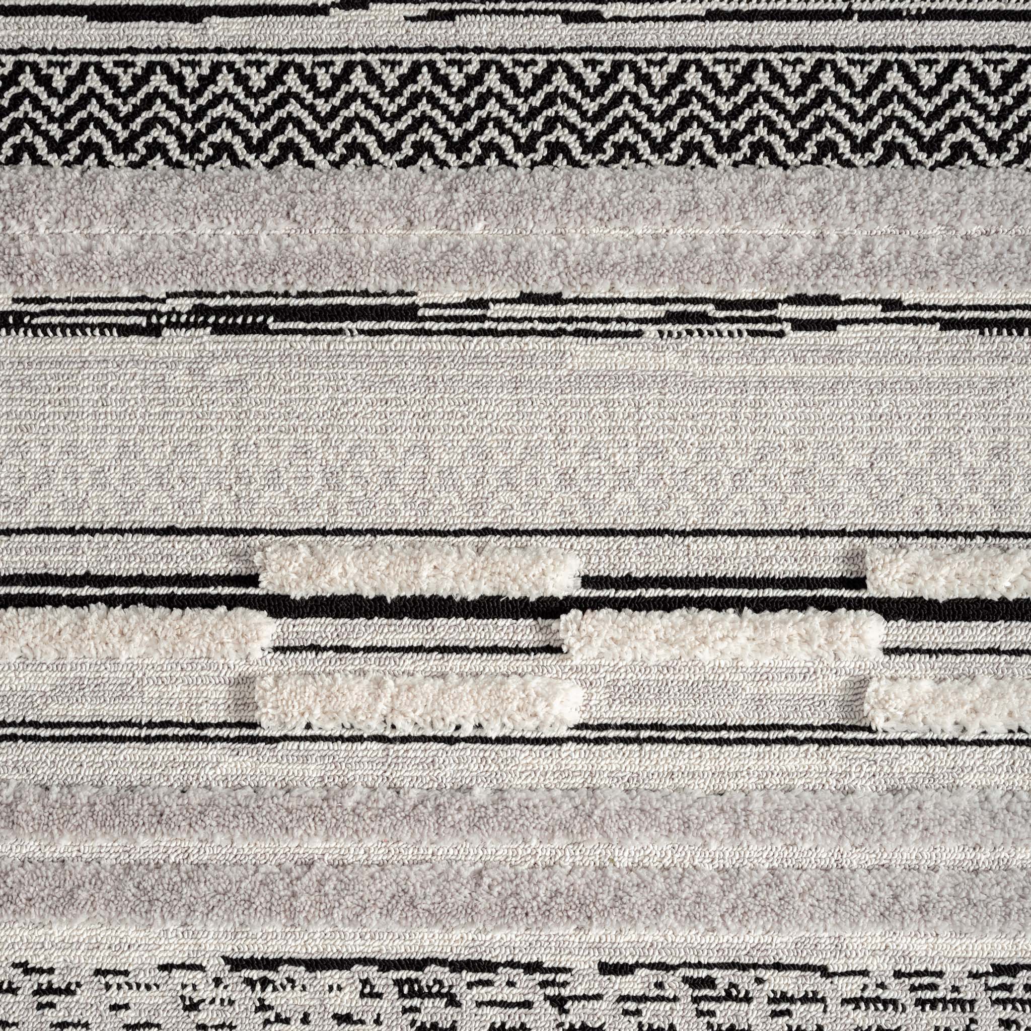 Alpine 3634 Grey Detail