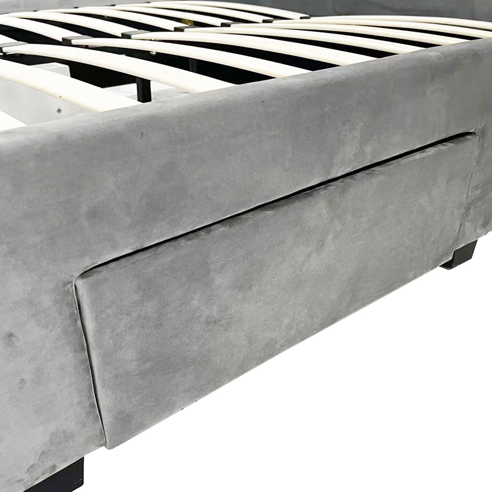 BED-EMLY-QGR-06