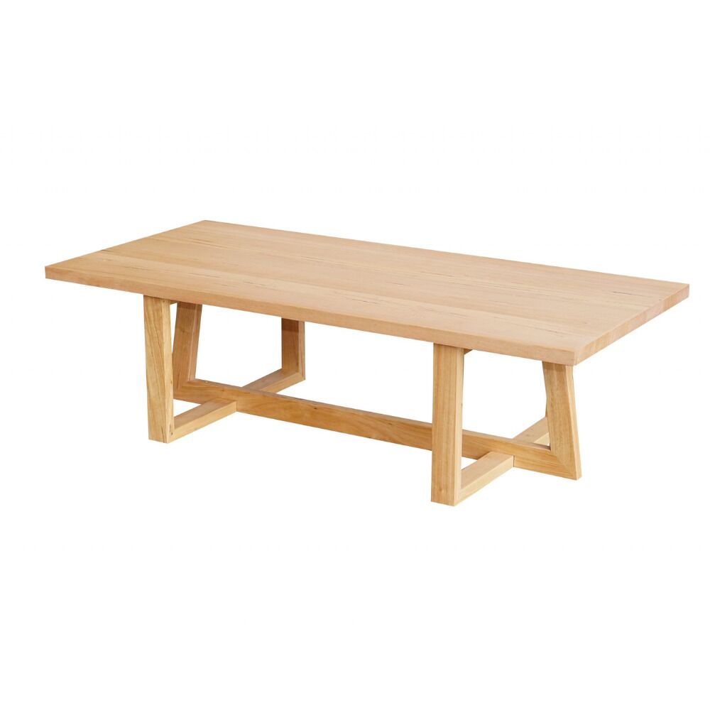 24 http://carlislefurnitureandbedding.au/