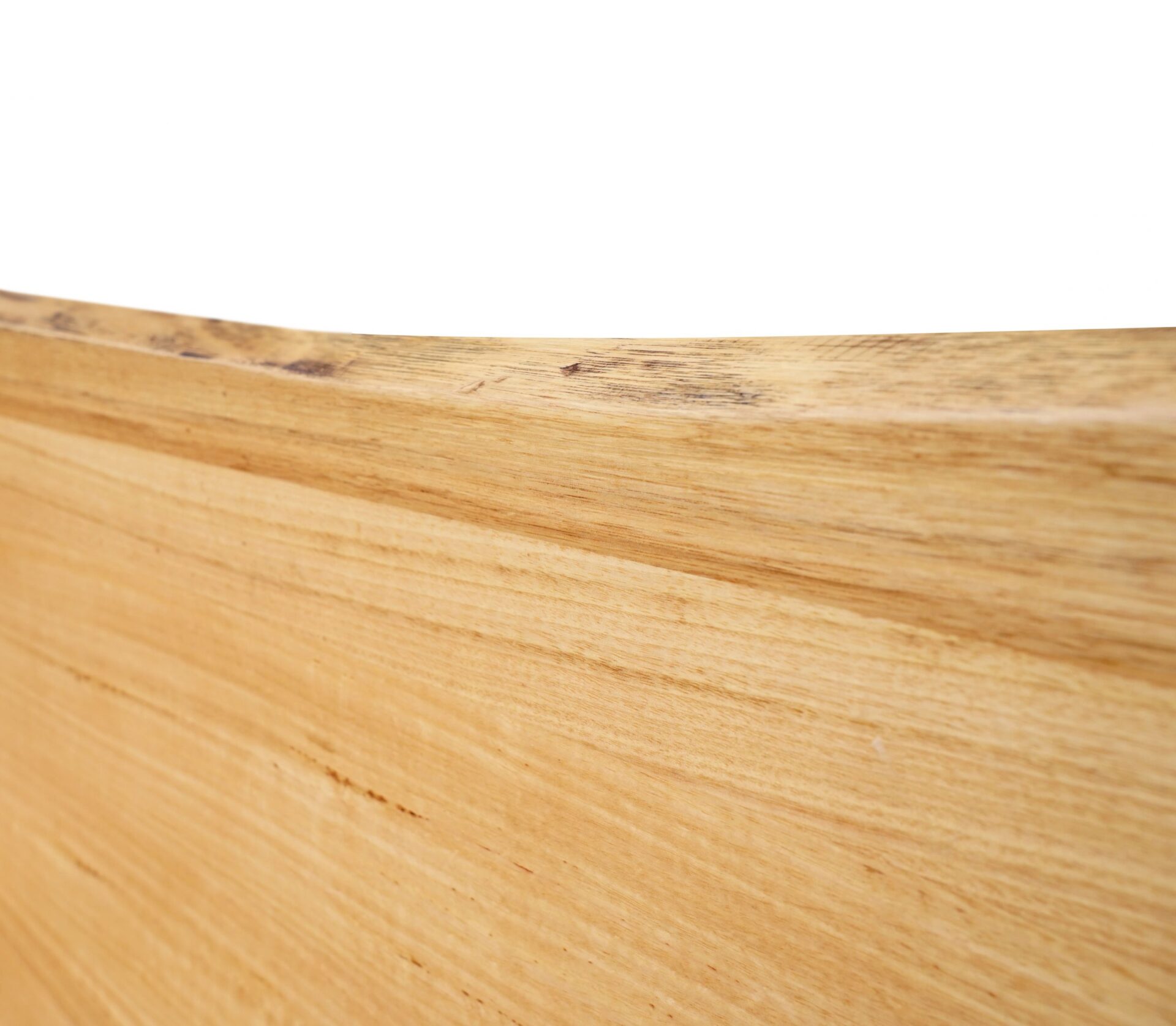 Clayton-live-edge-on-bedhead-20220926_0024-scaled (1)