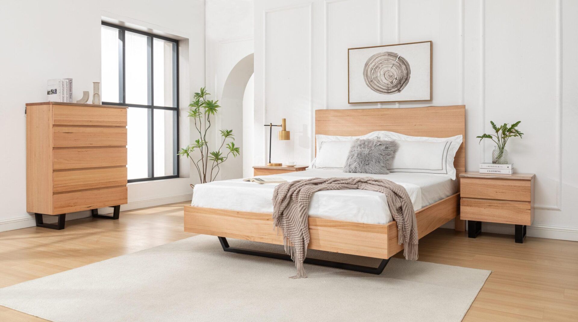 Valhalla-bedroom-suite-scaled (1)